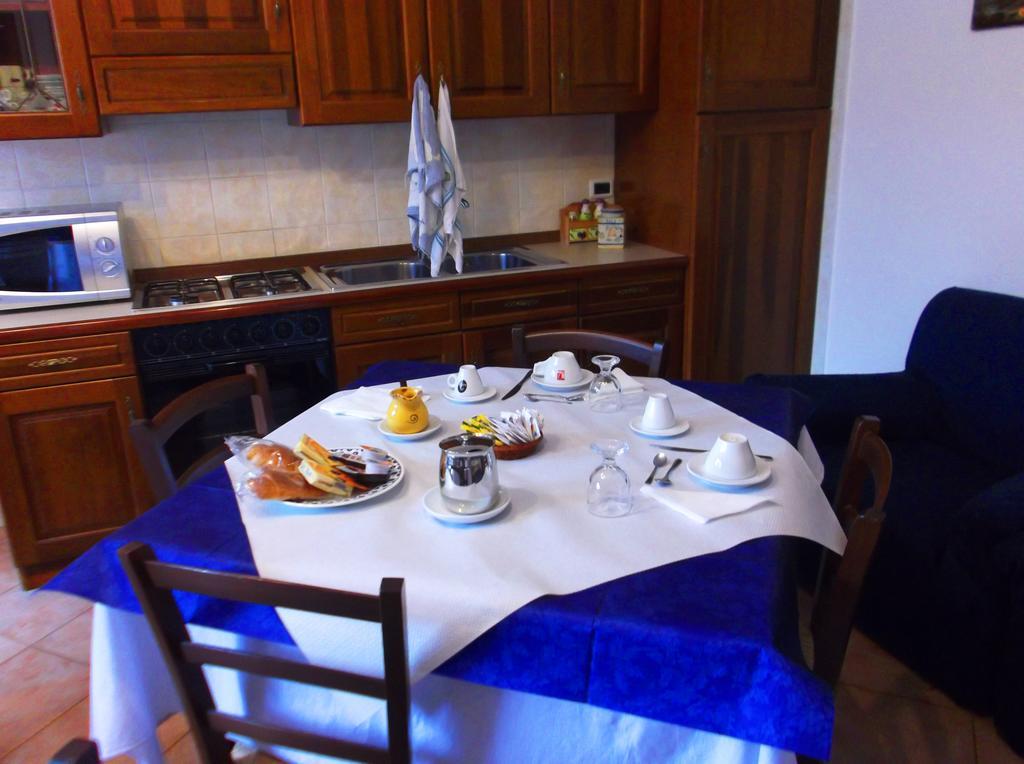 B&B Tanca Marracconi Теулада Экстерьер фото